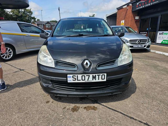 Renault Clio 1.2 16v Extreme 3dr (2007) - Picture 3