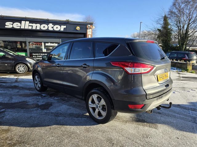 Ford Kuga 2.0 TDCi Zetec 2WD Euro 6 (s/s) 5dr (2015) - Picture 14