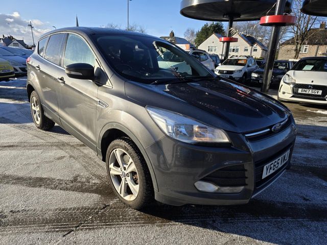 Ford Kuga 2.0 TDCi Zetec 2WD Euro 6 (s/s) 5dr (2015) - Picture 4