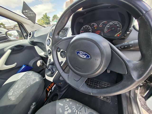 Ford Ka 1.2 Edge Euro 5 (s/s) 3dr (2013) - Picture 10