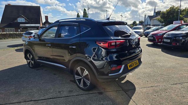 MG MG ZS 44.5kWh Exclusive Auto 5dr (2020) - Picture 6