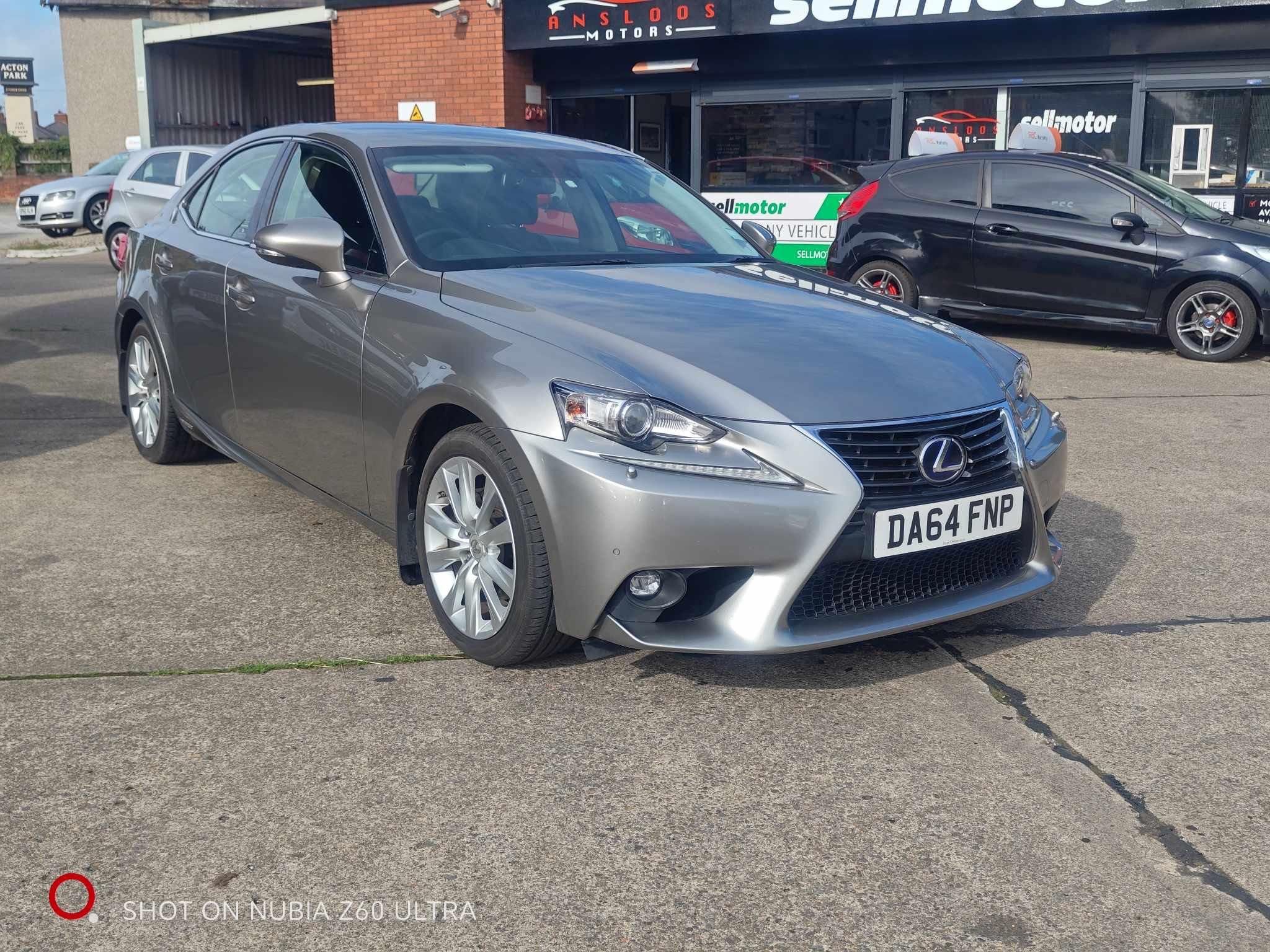 LexusIS2.5 300h Executive Edition E-CVT Euro 5 (s/s) 4dr for sale