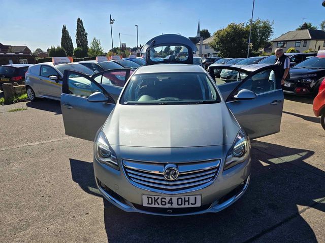 Vauxhall Insignia 2.0 CDTi ecoFLEX SRi Nav Euro 5 (s/s) 5dr (2014) - Picture 21