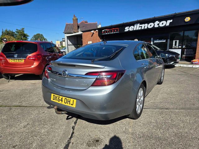 Vauxhall Insignia 2.0 CDTi ecoFLEX SRi Nav Euro 5 (s/s) 5dr (2014) - Picture 8