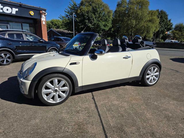 MINI Convertible 1.6 Cooper Euro 4 2dr (2008) - Picture 20