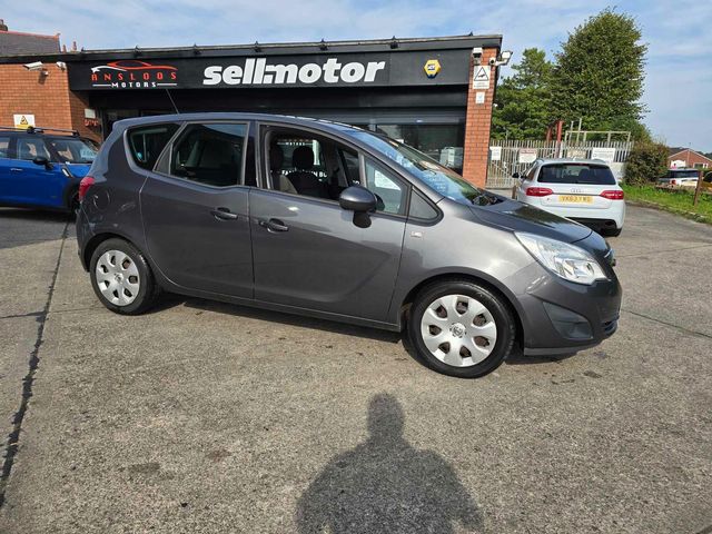 Vauxhall Meriva 1.4 16V Exclusiv Euro 5 5dr (Non AC) (2011) - Picture 4