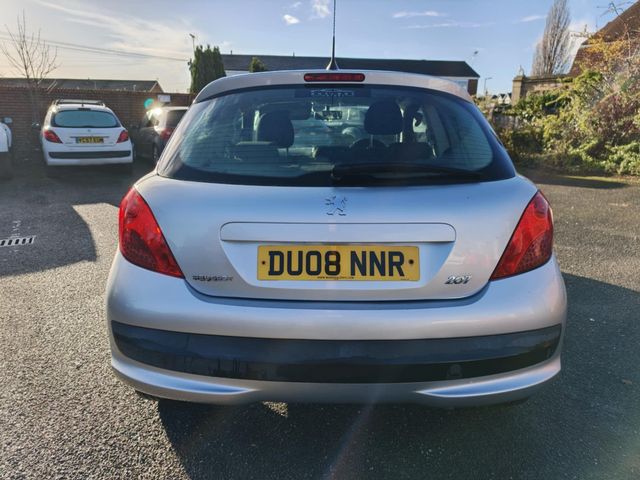 Peugeot 207 1.4 m:play 3dr (2008) - Picture 13