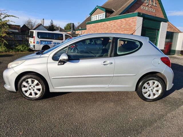 Peugeot 207 1.4 m:play 3dr (2008) - Picture 9