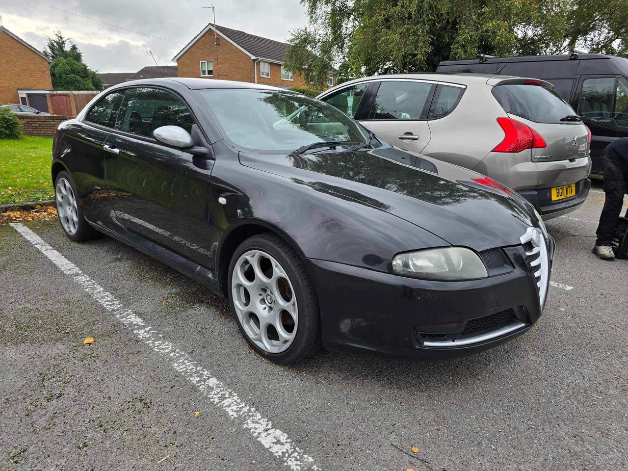 Alfa Romeo GT 1.9 JTDM 16V BlackLine 2dr - Picture 3 of 10
