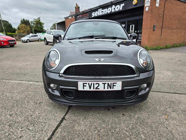 MINI Coupe 1.6 Cooper S Euro 5 (s/s) 2dr (2012) - Picture 3