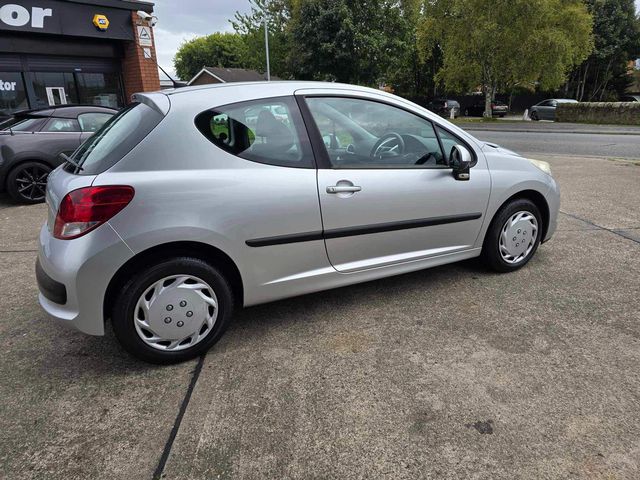 Peugeot 207 1.4 HDi S Euro 5 3dr (A/C) (2010) - Picture 11