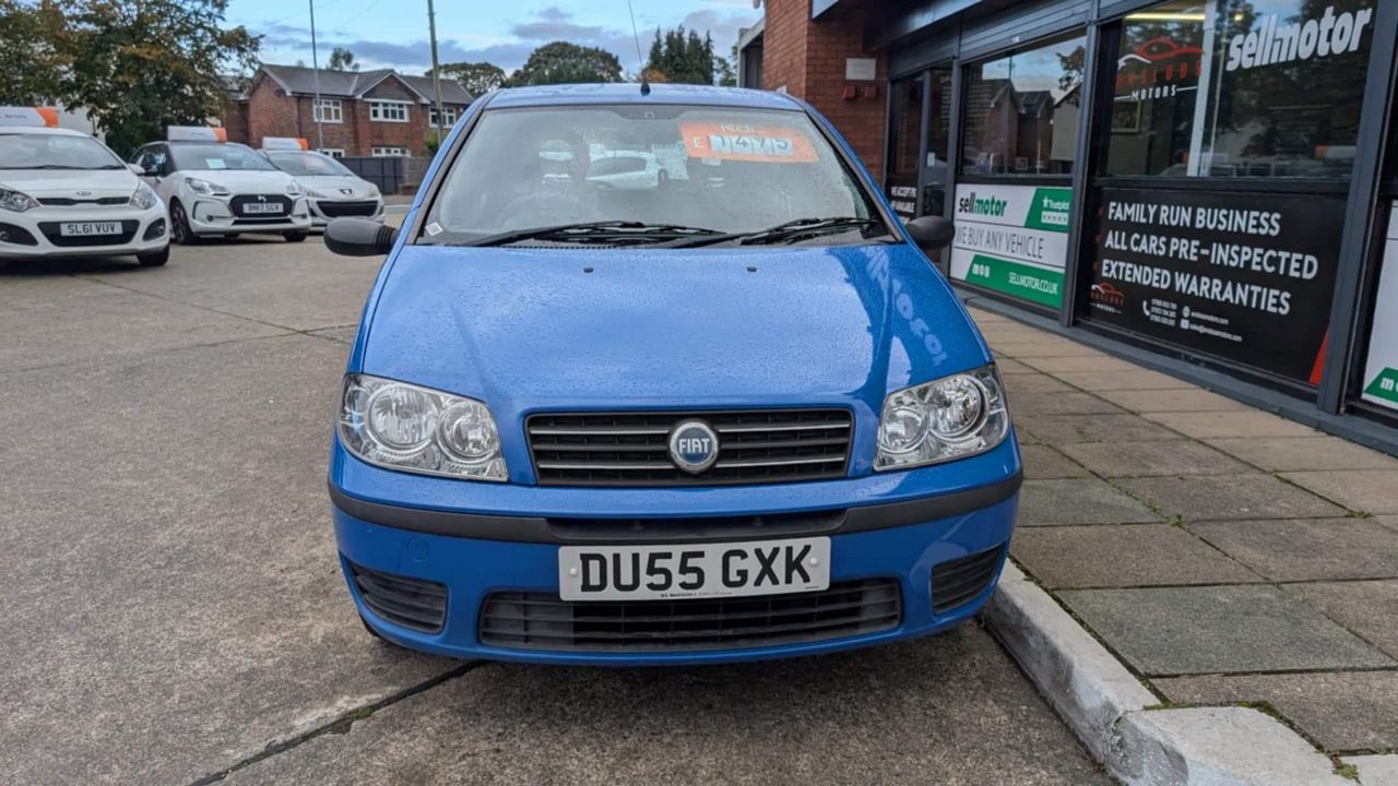 Fiat Punto 1.2 Active 3dr - Picture 5 of 14
