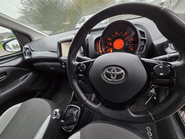 Toyota AYGO 1.0 VVT-i x-press Euro 6 5dr (2018) - Picture 13