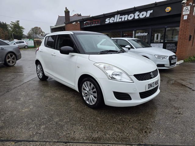 Suzuki Swift 1.2 SZ3 Euro 5 5dr (2013) - Picture 1