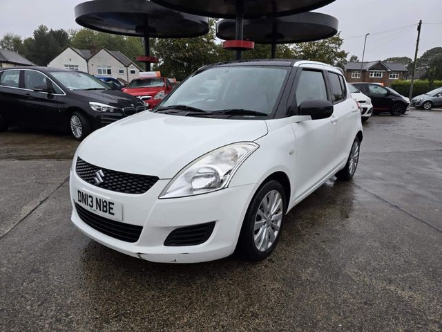 Suzuki Swift 1.2 SZ3 Euro 5 5dr (2013) - Picture 4