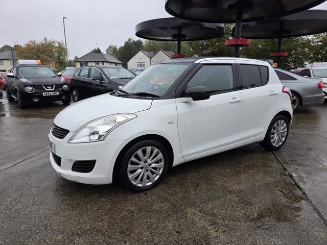 Suzuki Swift 1.2 SZ3 Euro 5 5dr (2013) - Picture 5