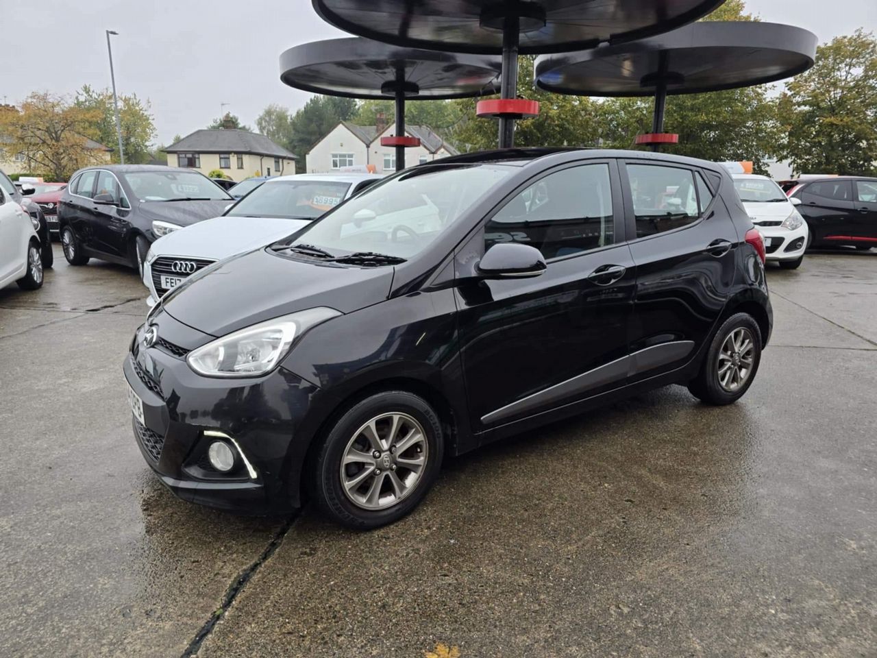 Hyundai i10 1.0 Premium Euro 5 5dr - Picture 6 of 18