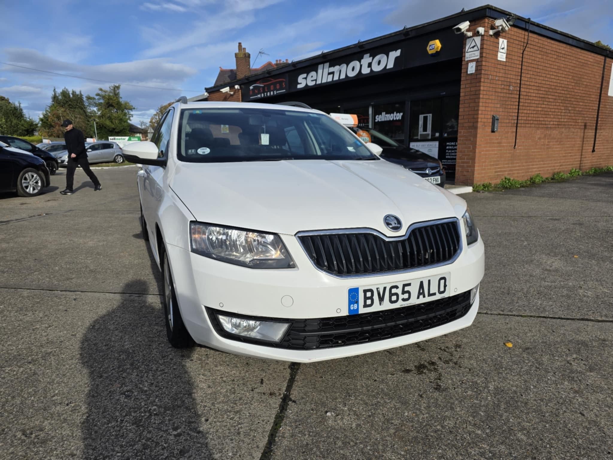 SkodaOctavia1.6 TDI SE Business GreenLine III Euro 6 (s/s) 5dr for sale