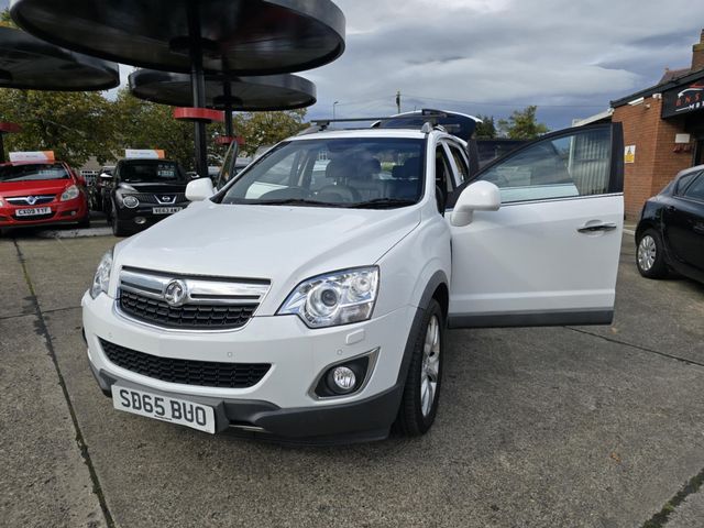 Vauxhall Antara 2.2 CDTi SE 4WD Euro 5 (s/s) 5dr (SNav) (2015) - Picture 18