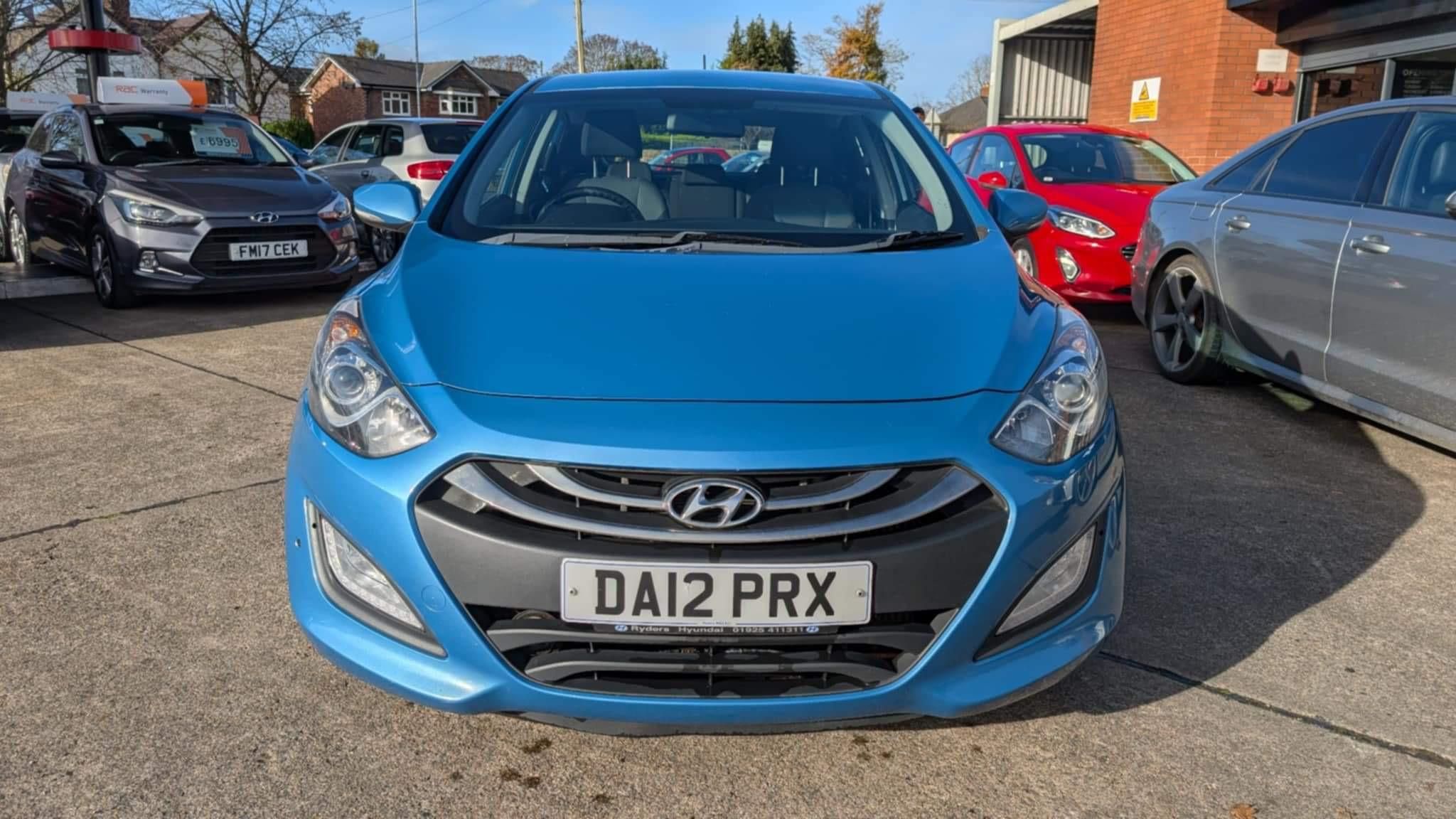 Hyundaii301.6 CRDi Blue Drive Style Nav Euro 5 (s/s) 5dr for sale