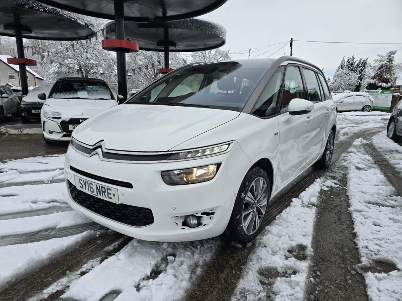 Citroen Grand C4 Picasso 1.6 BlueHDi Exclusive Euro 6 (s/s) 5dr - Picture 3 of 17