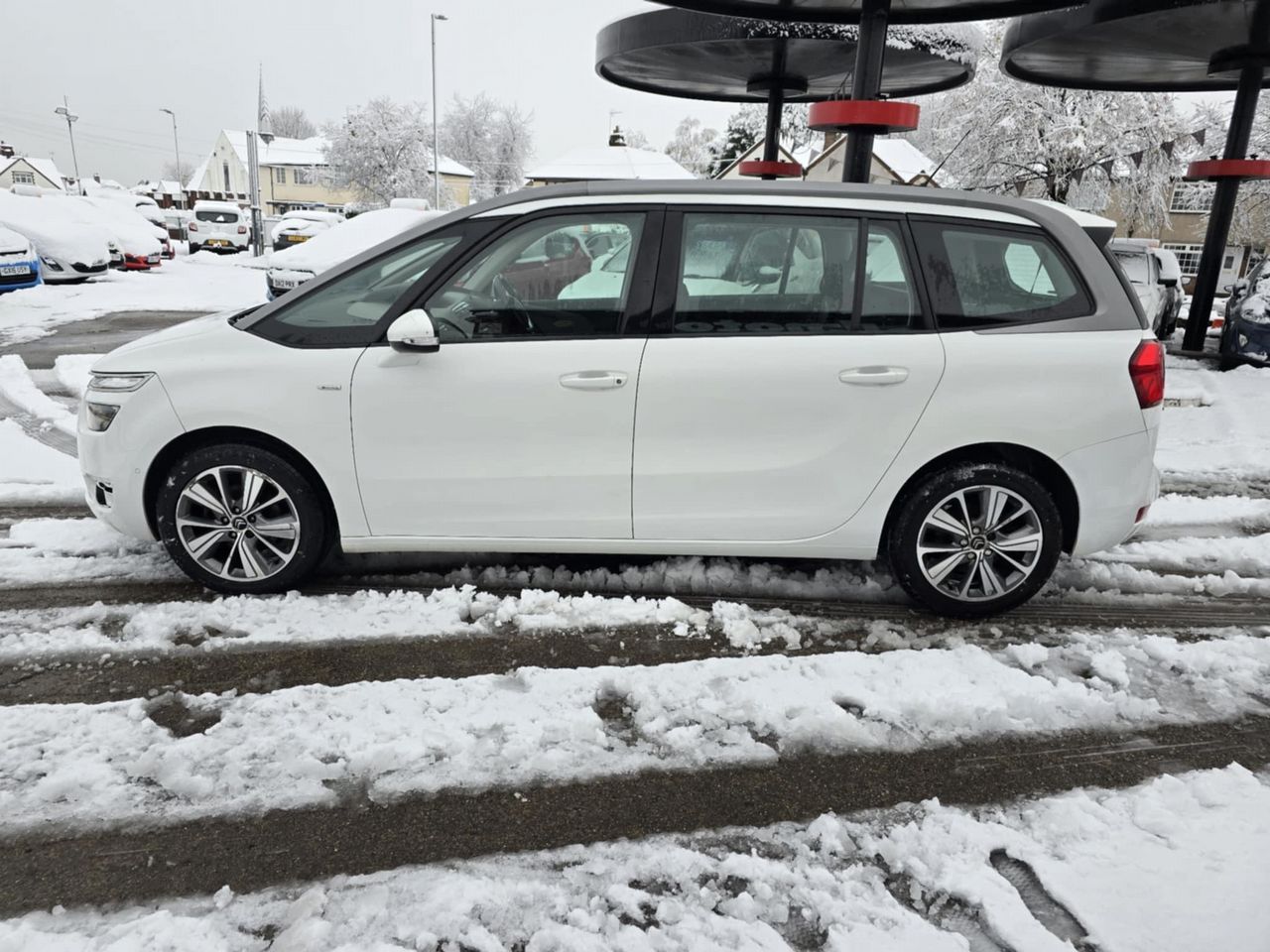 Citroen Grand C4 Picasso 1.6 BlueHDi Exclusive Euro 6 (s/s) 5dr - Picture 5 of 17