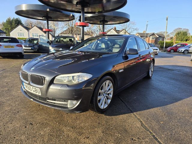 BMW 5 Series 3.0 530d SE Steptronic Euro 5 4dr (2010) - Picture 3