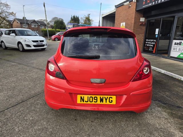 Vauxhall Corsa 1.0i 12v Active Plus 3dr (2009) - Picture 2