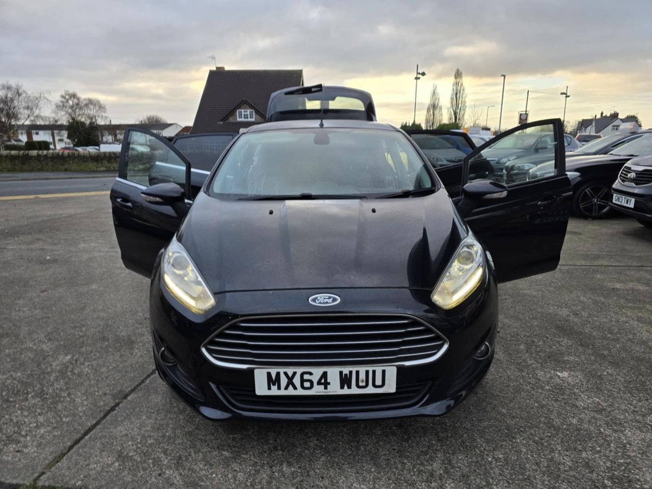 Ford Fiesta 1.0T EcoBoost Titanium Euro 5 (s/s) 5dr - Picture 12 of 20
