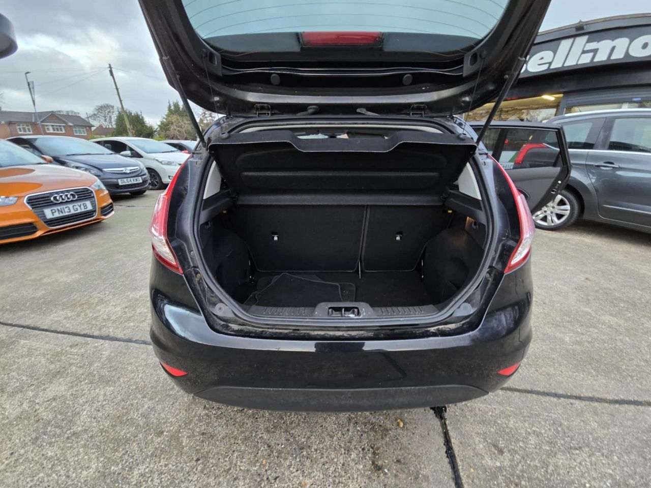 Ford Fiesta 1.0T EcoBoost Titanium Euro 5 (s/s) 5dr - Picture 14 of 20