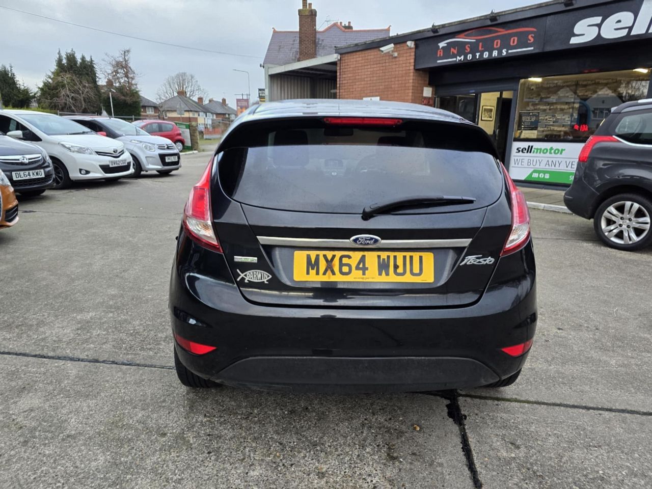 Ford Fiesta 1.0T EcoBoost Titanium Euro 5 (s/s) 5dr - Picture 7 of 20