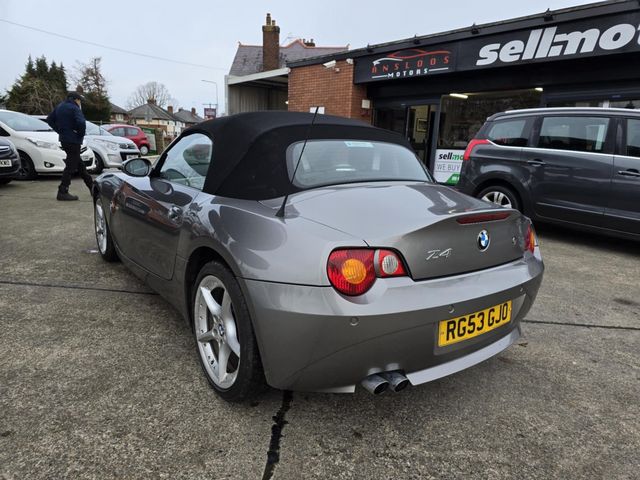 BMW Z4 2.5i Euro 3 2dr (2003) - Picture 13