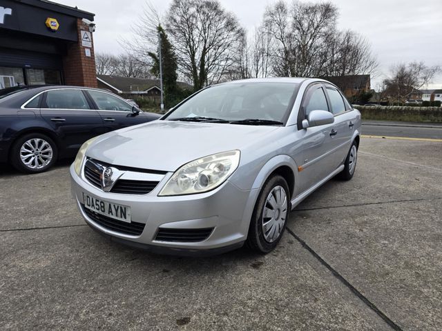 Vauxhall Vectra 1.8 VVT Life 5dr (2009) - Picture 17