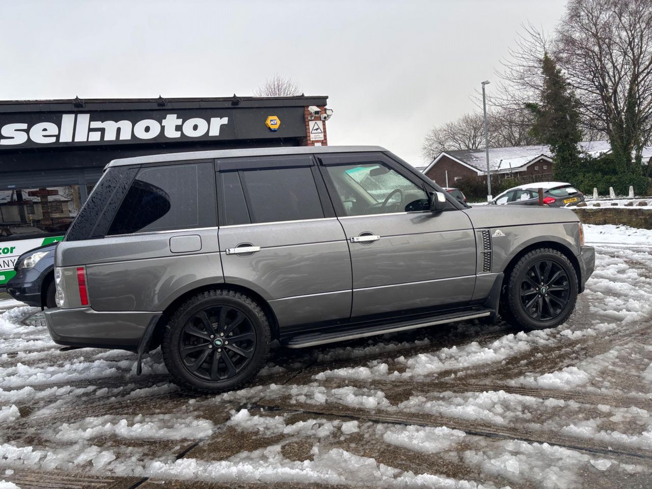 Land Rover Range Rover 3.6 TD V8 Vogue SE 5dr - Picture 4 of 10