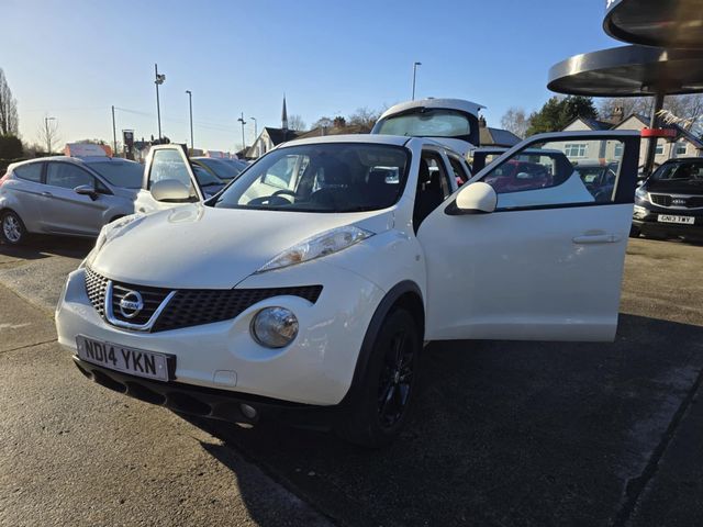 Nissan Juke 1.6 Acenta Euro 5 (s/s) 5dr (2014) - Picture 6