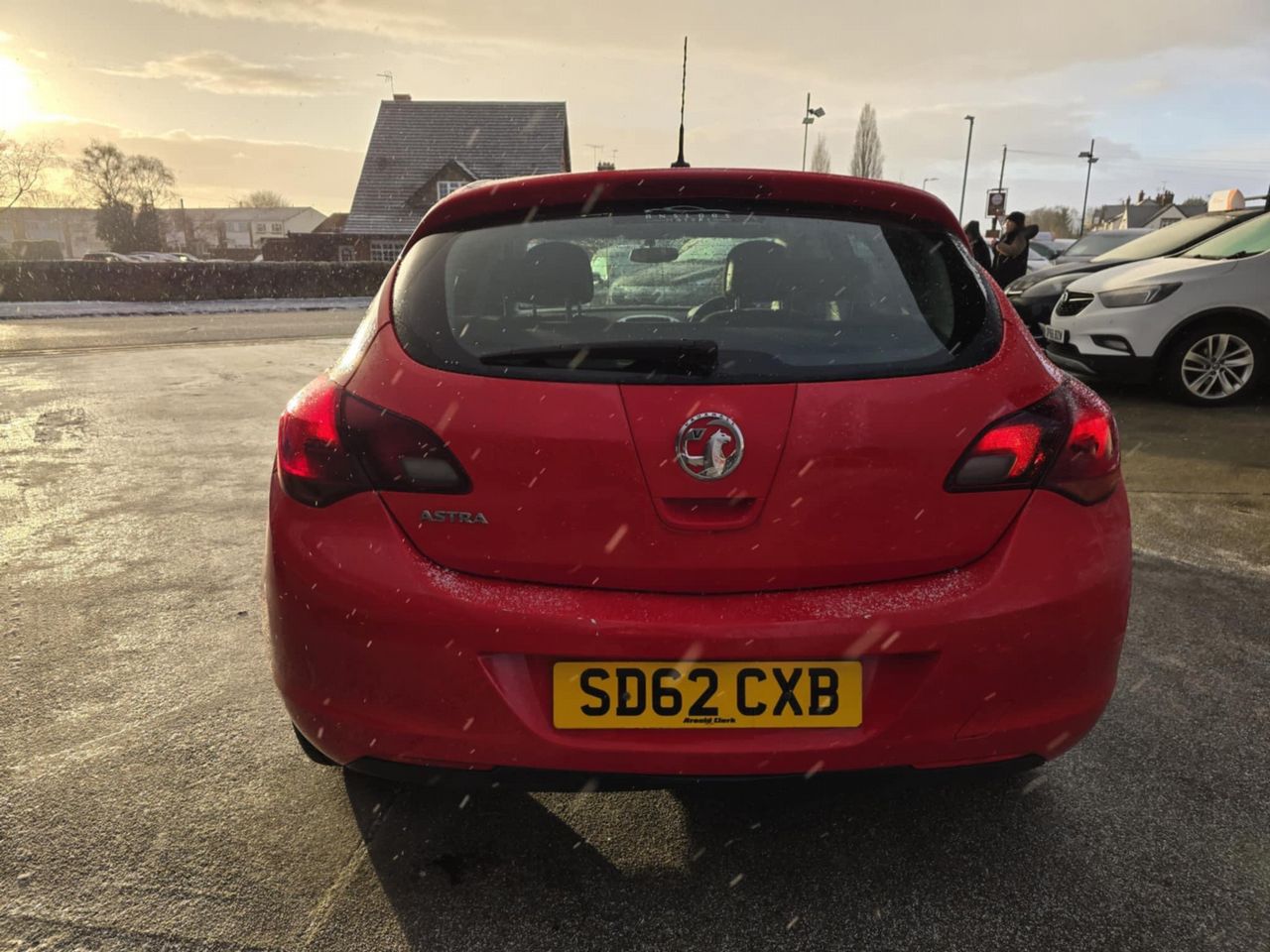 Vauxhall Astra 1.4 16v SRi Euro 5 5dr - Picture 13 of 17