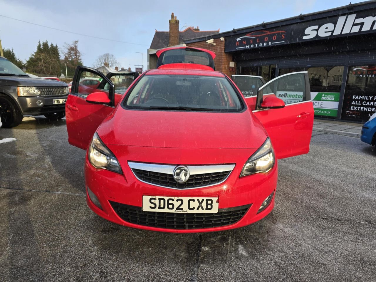 Vauxhall Astra 1.4 16v SRi Euro 5 5dr - Picture 14 of 17