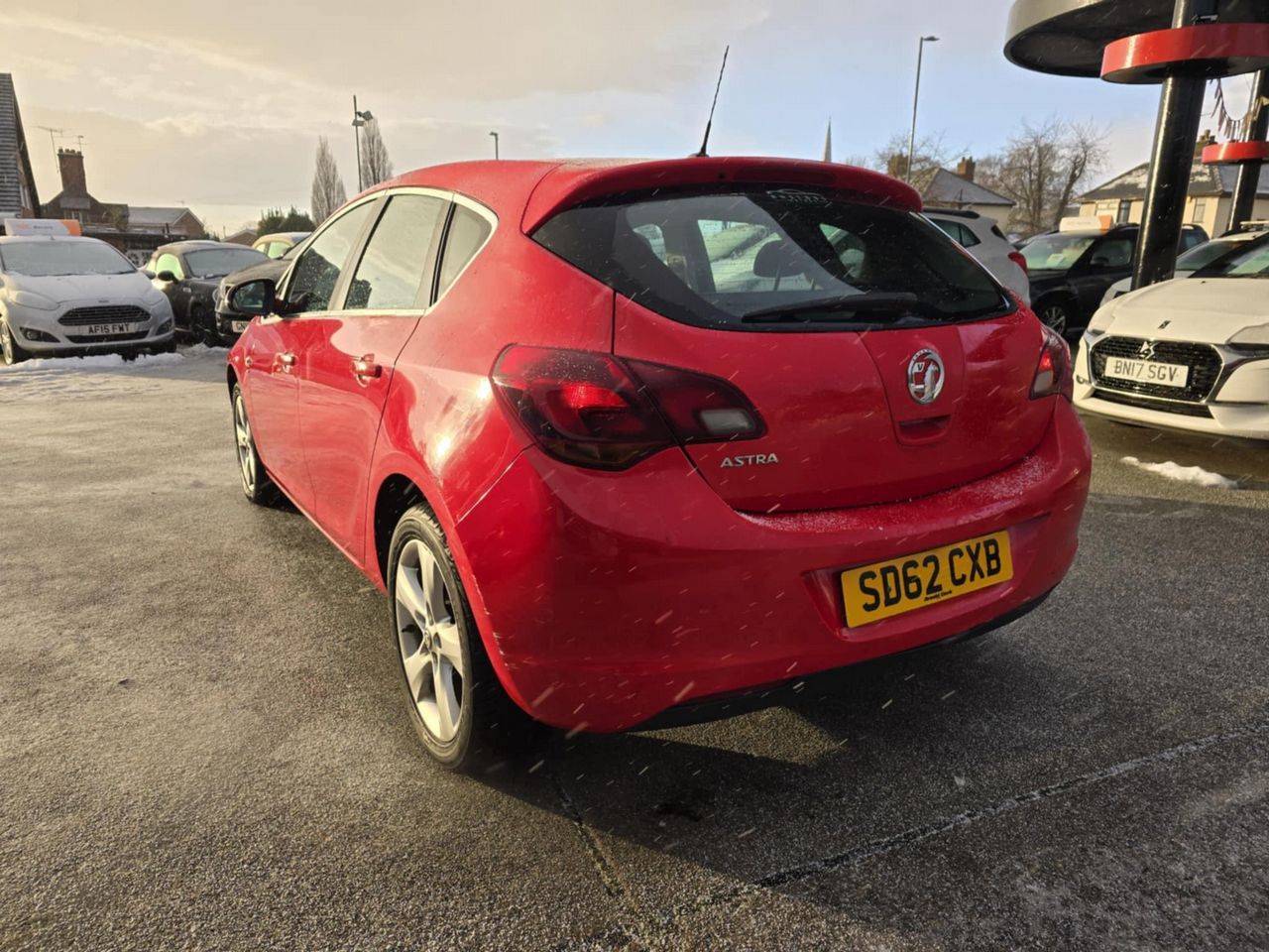 Vauxhall Astra 1.4 16v SRi Euro 5 5dr - Picture 17 of 17