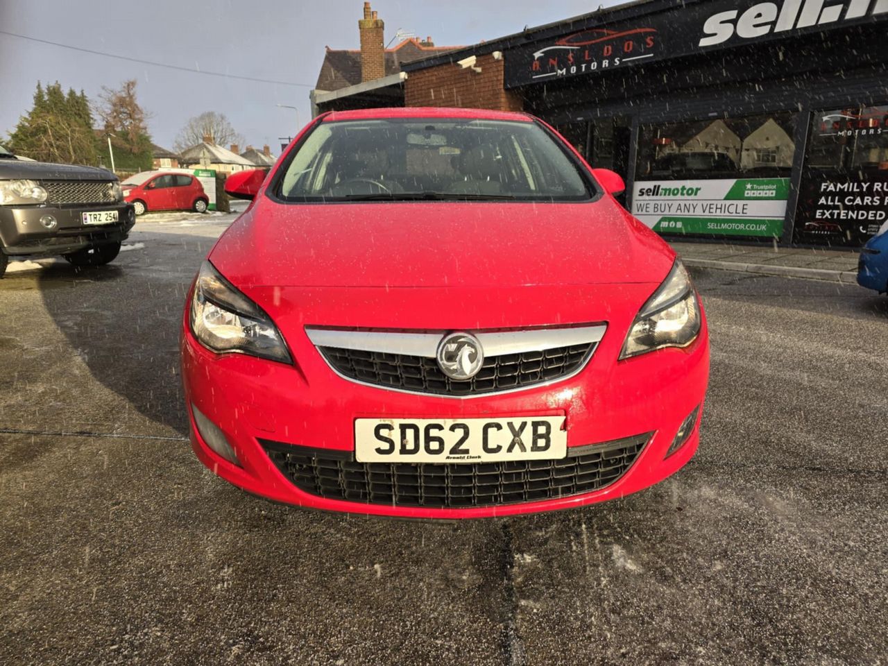 Vauxhall Astra 1.4 16v SRi Euro 5 5dr - Picture 8 of 17