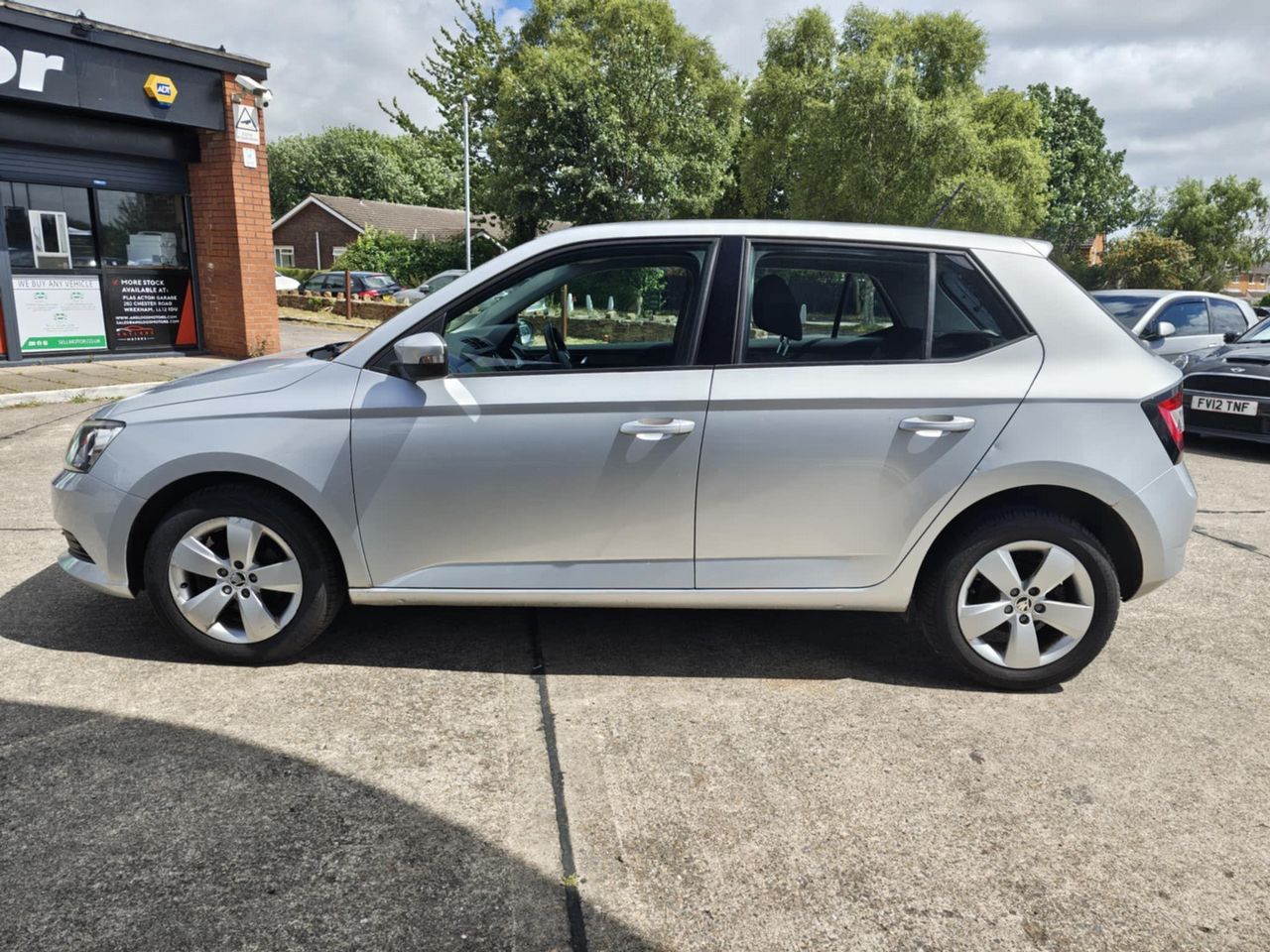 Skoda Fabia 1.4 TDI SE Euro 6 (s/s) 5dr - Picture 12 of 22