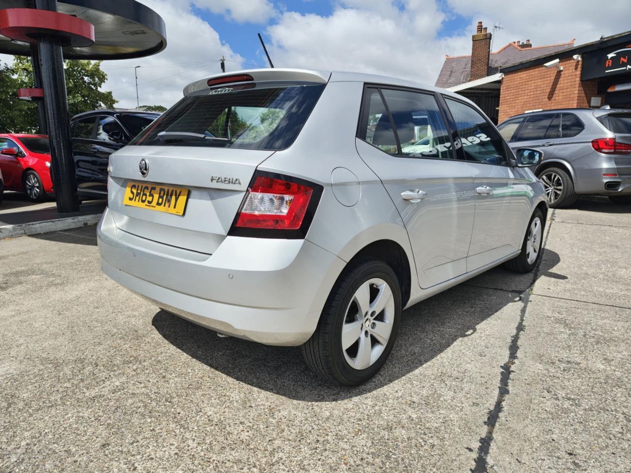 Skoda Fabia 1.4 TDI SE Euro 6 (s/s) 5dr - Picture 16 of 22