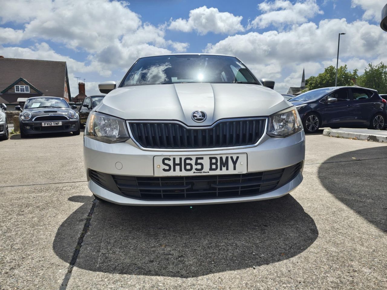 Skoda Fabia 1.4 TDI SE Euro 6 (s/s) 5dr - Picture 2 of 22