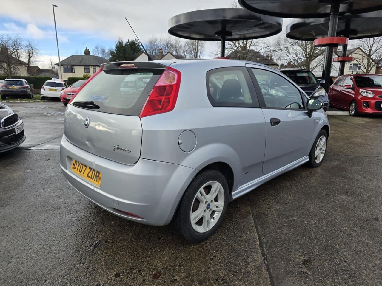 Fiat Grande Punto 1.4 Active Sport 3dr - Picture 14 of 17
