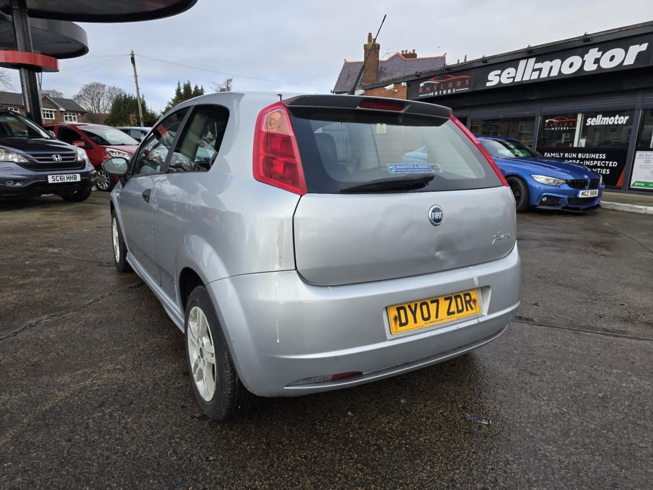 Fiat Grande Punto 1.4 Active Sport 3dr - Picture 2 of 17
