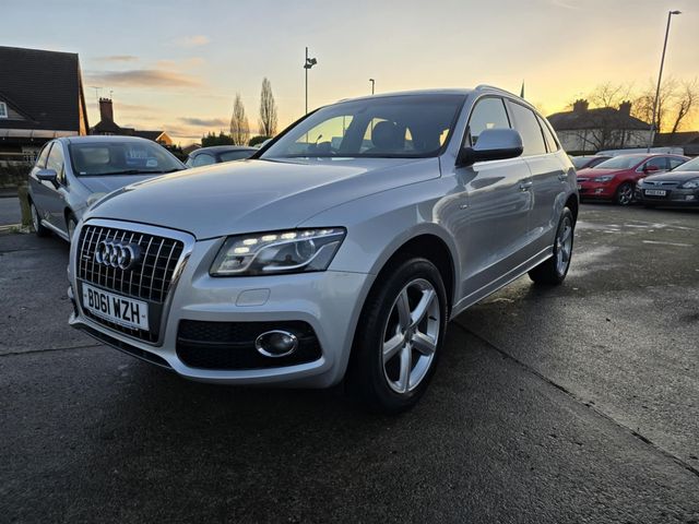 Audi Q5 2.0 TDI S line quattro Euro 5 (s/s) 5dr (2011) - Picture 5