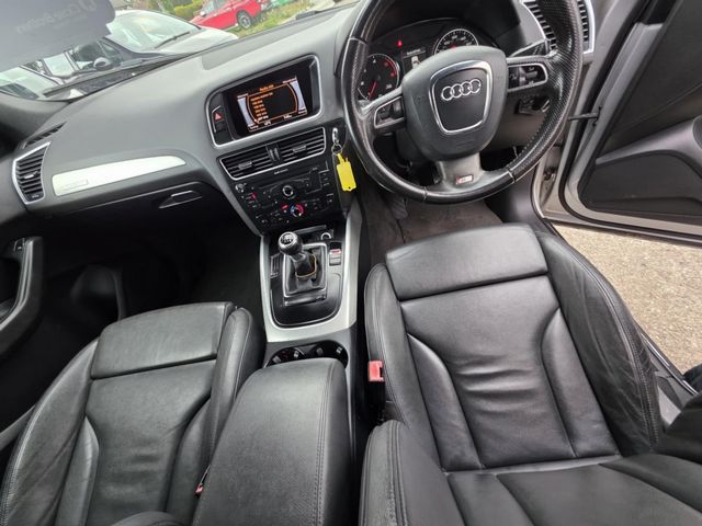 Audi Q5 2.0 TDI S line quattro Euro 5 (s/s) 5dr (2011) - Picture 13