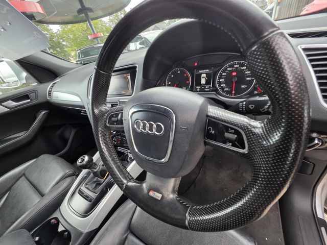 Audi Q5 2.0 TDI S line quattro Euro 5 (s/s) 5dr (2011) - Picture 18