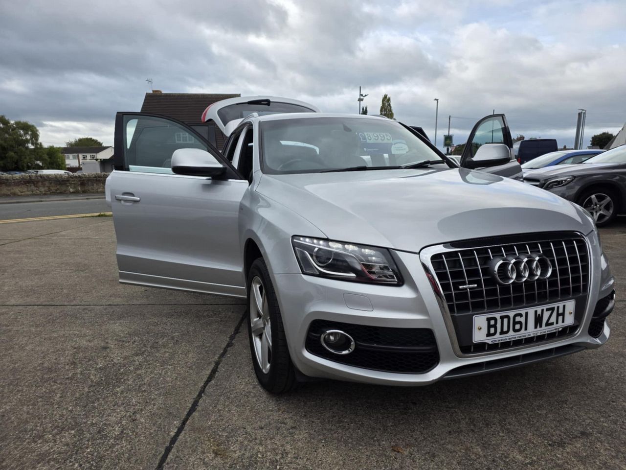 Audi Q5 2.0 TDI S line quattro Euro 5 (s/s) 5dr - Picture 1 of 18