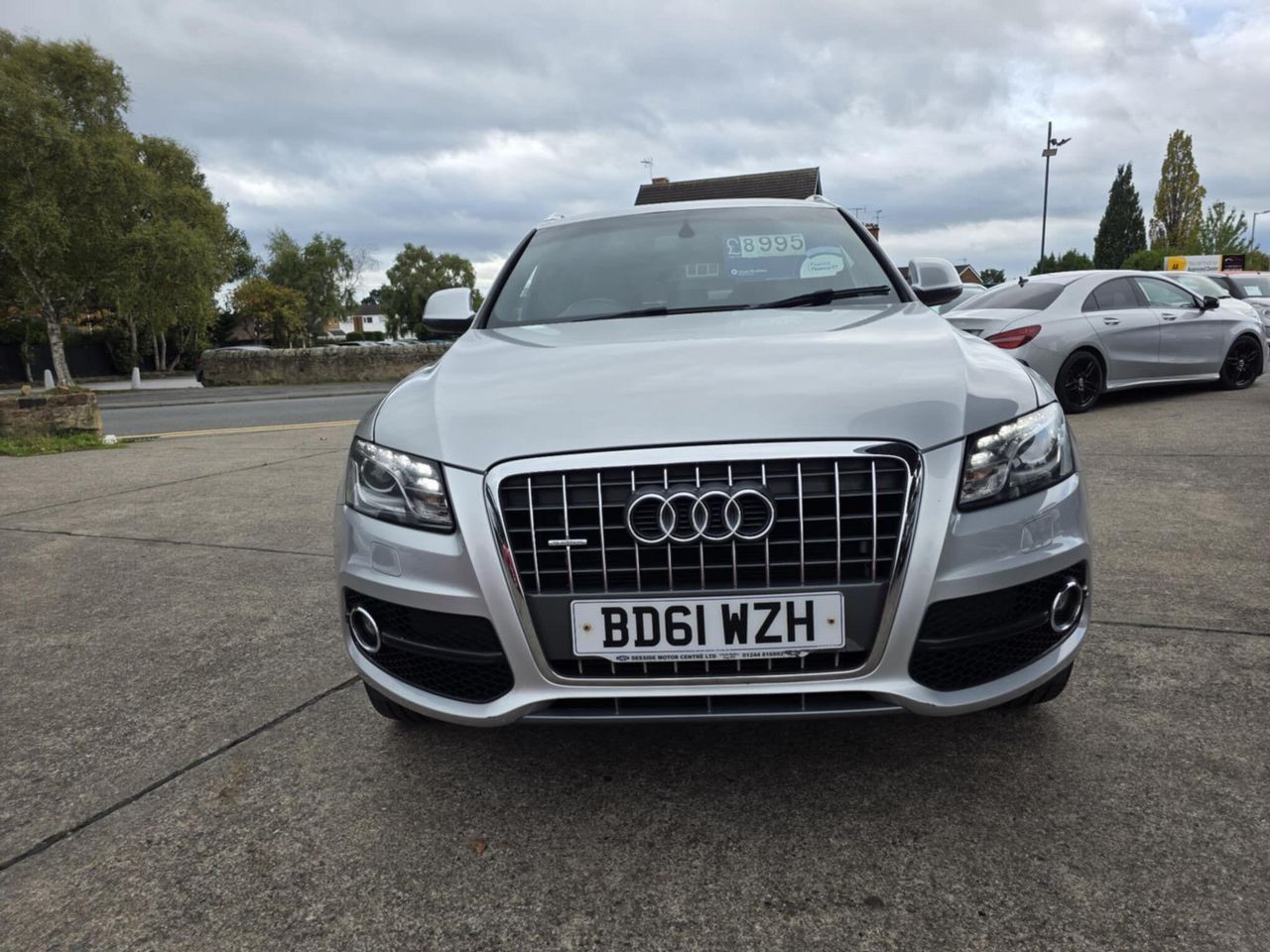 Audi Q5 2.0 TDI S line quattro Euro 5 (s/s) 5dr - Picture 5 of 18