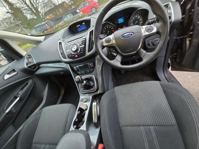 Ford C-Max 1.0T EcoBoost Titanium Euro 5 (s/s) 5dr (2013) - Picture 19